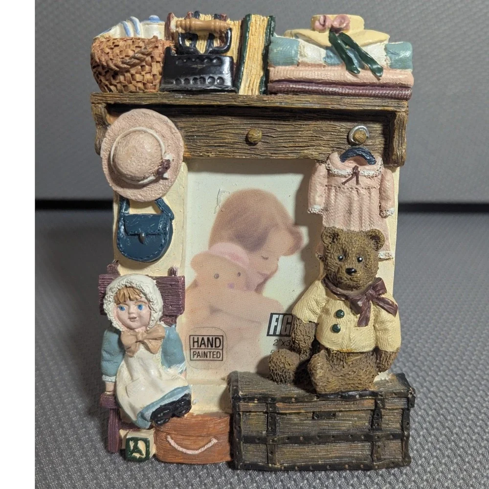 Vintage Hand Painted Resin 3D Teddy Bear and Doll Nursery Picture Frame 2x3